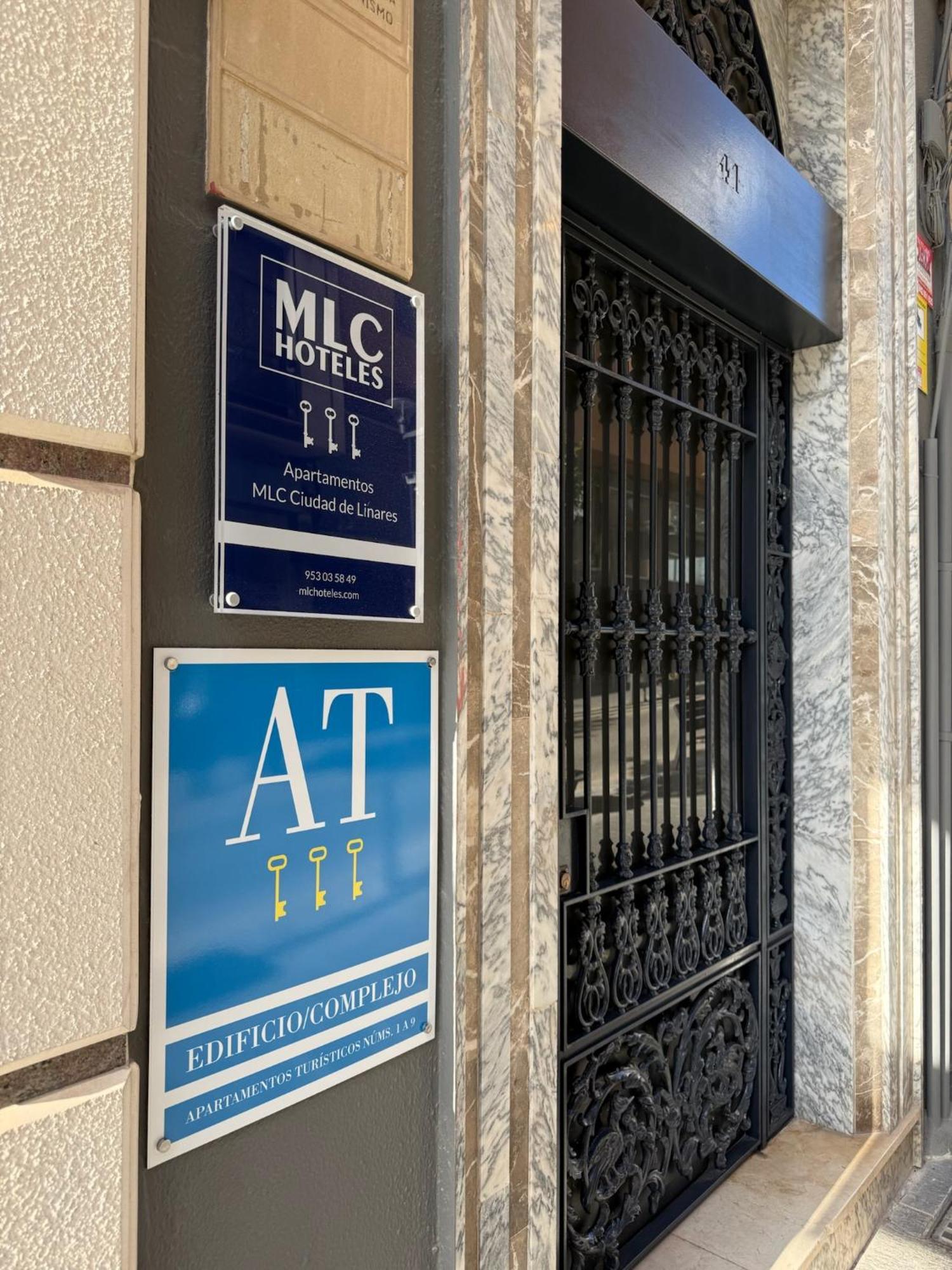 Apartamentos Mlc Ciudad De Linares Linares  Esterno foto
