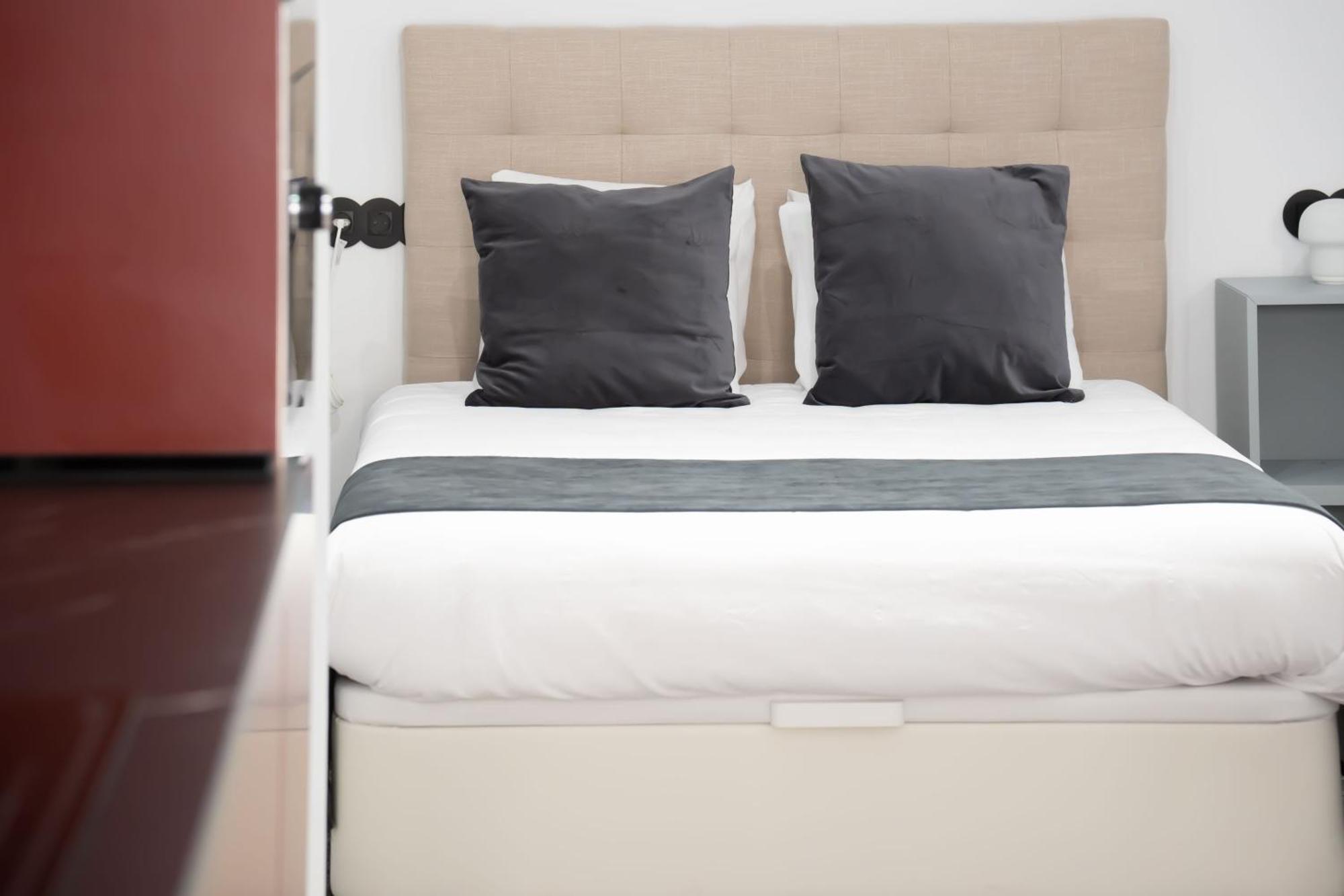Apartamentos Mlc Ciudad De Linares Linares  Esterno foto